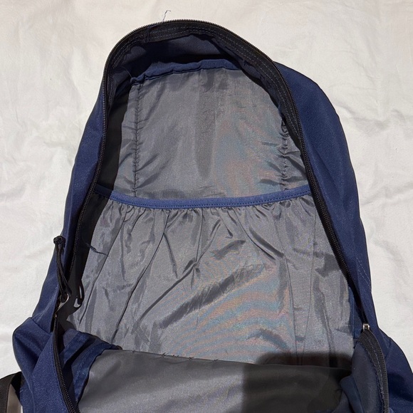 Jansport backpack - Picture 2 of 3